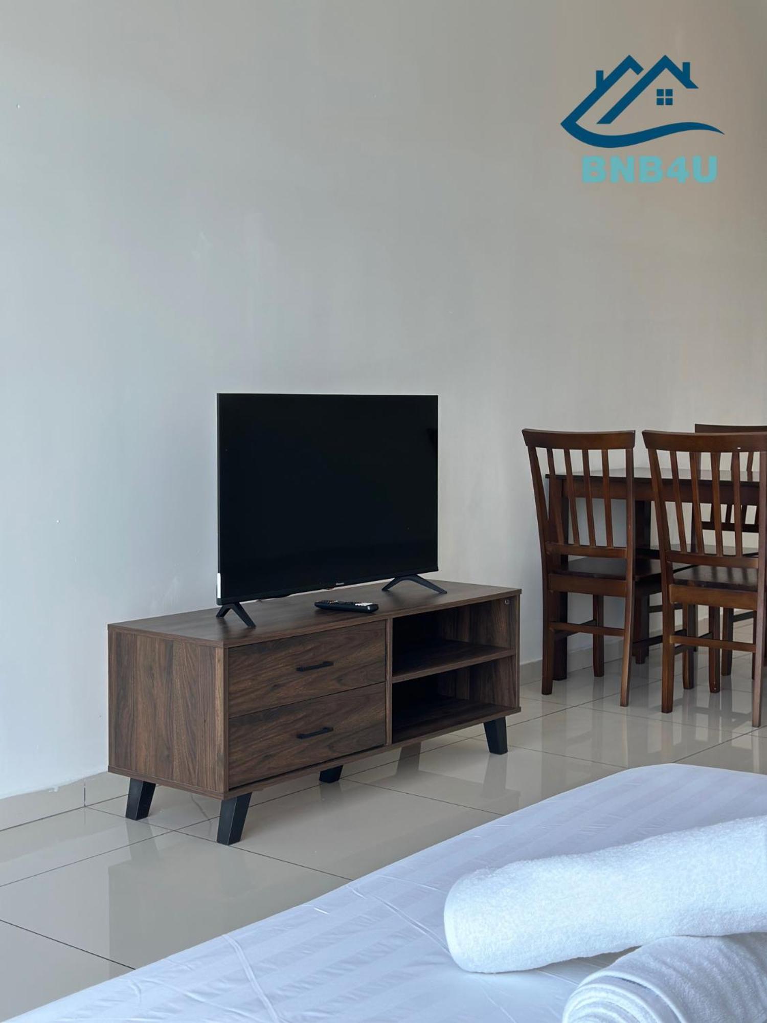 Beacon 2Br Infinity Pool - By Bnb4U George Town Exterior foto